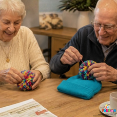 Beanie and DIY Pom-Pom Kit